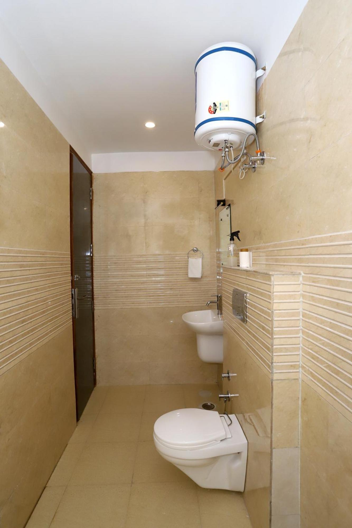 Vrindavan Guest House Nueva Delhi Exterior foto